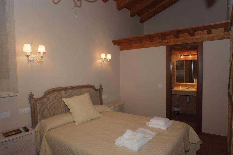 Отель La Casona De Dona Petra Villarmentero de Campos Номер фото